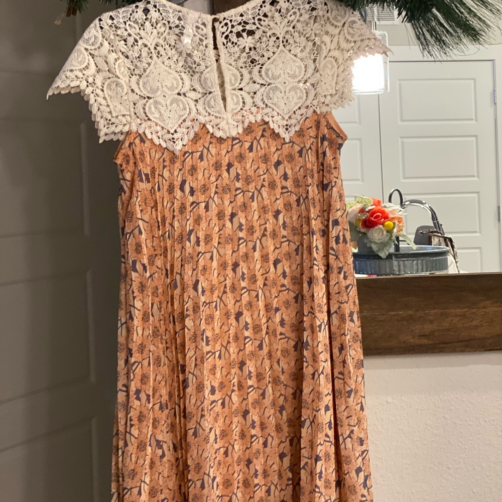 Mini Dress - Picture 2 of 2